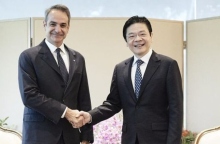 Συνάντηση Μητσοτάκη με τον πρωθυπουργό της Σιγκαπούρης