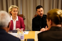 Η Ούρσουλα Φον ντερ Λάιεν με τον Βολοντιμίρ Ζελένσκι