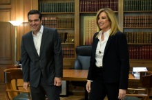 Αιχμές για όσα αναφέρονται στην «Ιθάκη» του Τσίπρα για την Φώφη Γεννηματά - «Τι σόι rebranding είναι αυτό»