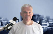 Μια A.I. δημοσιογράφος παίρνει συνέντευξη από τον Κυριάκο Αθανασιάδη