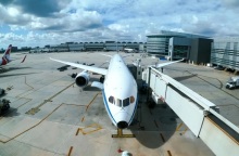 Αναγκαστική προσγείωση για Boeing της United Airlines