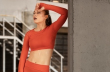 Όσα συνθετικά υφάσματα επηρεάζουν τις ορμόνες σας - και δεν το ξέρατε