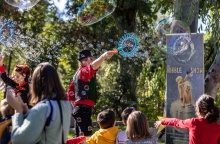 Χριστούγεννα 2025 στην Πλατεία Κοτζιά: Το πρόγραμμα εκδηλώσεων για μικρούς και μεγάλους