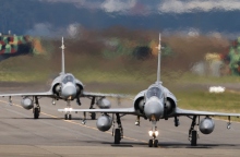 Mirage 2000 της Ταϊβάν ετοιμάζονται για απογείωση από την αεροπορική βάση της Χσιντσού 