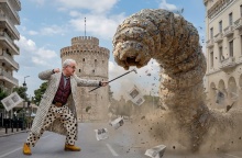 Διογένης Δασκάλου και Monie & Monie Conniente: Σκώληξ