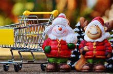 Την παραμονή Πρωτοχρονιάς σούπερ μάρκετ και καταστήματα κλείνουν στις 20:00