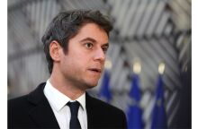 Γκαμπριέλ Ατάλ: Tι δεν ξέρουμε για τον πιθανό διάδοχο του Μακρόν