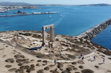 Νάξος: Συρματόπλεγμα στην Πορτάρα, μετά το συμβάν με τον τουρίστα που σήκωσε μάρμαρο χιλιάδων ετών