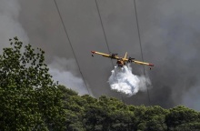 Στη μάχη της κατάσβεσης οι Ένοπλες Δυνάμεις