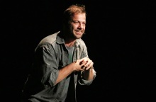 Ο Ορέστης Τζιόβας 