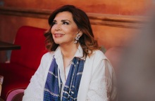 Η Μιμή Ντενίση