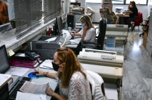 Εργαζόμενοι σε ΔΟΥ