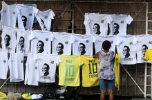 Η Βραζιλία λέει αντίο στον Πελέ - Δείτε live