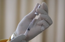 Κορονοϊός: Όλα όσα πρέπει να γνωρίζετε για το επικαιροποιημένο εμβόλιο 