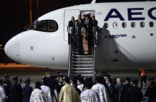 Άγιο Φως: H άφιξη στην Ελλάδα