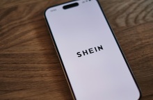 Θα ελεγχθούν και τα 200.000 δέματα της Shein που έφτασαν τις τελευταίες 24 ώρες στη Γαλλία