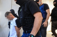 Αγία Παρασκευή: Στον εισαγγελέα η πρώην σύζυγος του καθηγητή, ο σύντροφός της και οι τρεις συνεργοί