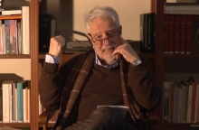 Στον Γιάννη Κιουρτσάκη το ελληνογαλλικό Λογοτεχνικό Βραβείο για το «Καμύ και Σεφέρης: Μια υπόθεση φωτός»