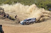 Αυτοκίνητο στο Ράλλυ Ακρόπολις στην Αθήνα