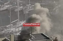 Φωτιά τώρα σε γνωστό μαγαζί στο Μικρολίμανο   