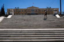 Κόσμος στο Σύνταγμα