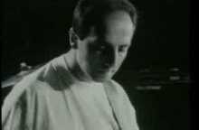 TRYPES - DEΝ XORAS POUTHENA (HQ) official videoclip