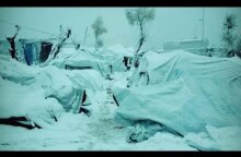 Shocking images from Moria refugee camp of migrants forced to live in the snow (Lesbos, Greece)