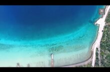 Η ...άλλη λίμνη Βουλιαγμένης (Τιρκουάζ και ζεστή) Λουτράκι Drone Greece