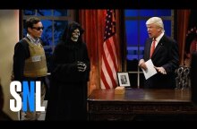 Donald Trump Cold Open - SNL