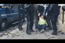 Yellow Vest: From anti-fuel tax demos to anti-govt rallies in 4 weeks