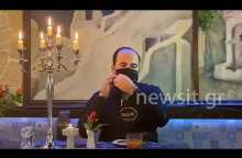 Μάσκα με φερμουάρ: Πατέντα από Έλληνα ομογενή