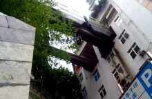 Chongqing, China, Train runs into building's 5th floor.