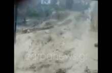 Ορμητικός χείμαρρος στα Παλαιά Ρούματα