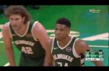 Giannis Antetokounmpo airballs 2 free throws! Robert Williams NASTY dunk - 10/30/2019