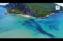 Το άγνωστο παραδεισένιο ελληνικό νησί με το αποτρόπαιο όνομα