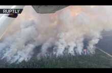 Blaze cutting a swathe through Amazon rainforest