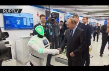 'Hello, Vladimir Putin!': Russian President shakes hand with ‘Promorobot’