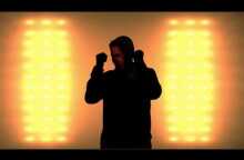 Monsieur Minimal - Η Στιγμή (feat Δάκης) (official video)[Mo.Mi.Records]