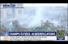 Gilets jaunes à Paris: 44 personnes ont été interpellées