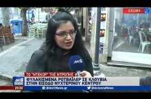 Σάλος για την “ατραξιόν” με σκυλιά σε κλουβιά στα Λαδάδικα