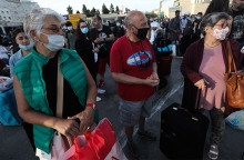 ΑΠΕΡΓΙΑ ΣΤΟ ΛΙΜΑΝΙ ΤΟΥ ΠΕΙΡΑΙΑ 