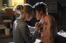 Ιστοί αράχνης πάνω απ’ την πόλη!