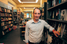 Βασίλης Βασιλείου, Eμπορικός υπεύθυνος Βιβλίων, Χαρτικών και Παραδοσιακών παιχνιδιών του Public