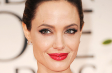 angelina-jolie-9.jpg