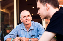 Έρευνα: Μεγαλύτερος κίνδυνος κατάθλιψης για τους εφήβους που έχουν πατέρες με κατάθλιψη