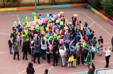 Πώς μια χριστουγεννιάτικη κάρτα από το Πλαίσιο κάνει τη διαφορά 