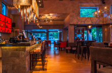 Veniero all day café bar restaurant