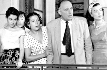 Ελένη Ζαφειροπούλου, Μαργαρίτα Παπαγεωργίου, Τζένη Καρέζη, Ορέστης Μακρής