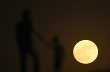 gettyimages-supermoon.jpg