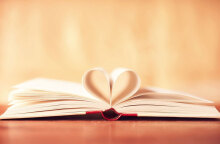 love-valentines-book-gift-ideas.jpg